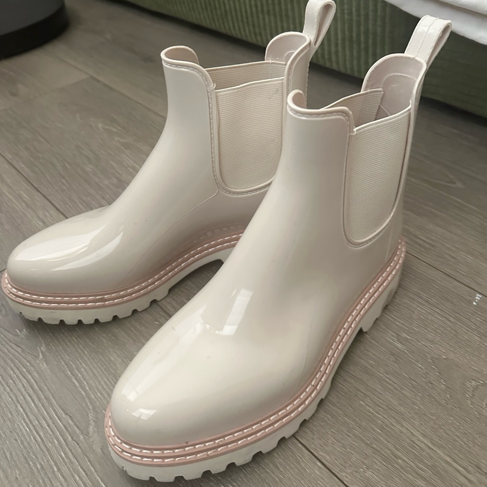 Cream Ankle Boots- Dolce Vita